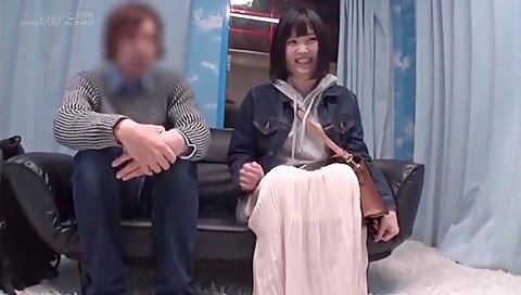 250319マジックミラー車の潮吹きエロ彼女f4