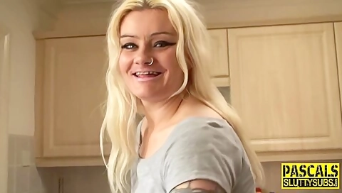 Flirtatious Bidie-in - Fingering Smut - Pascals Subsluts